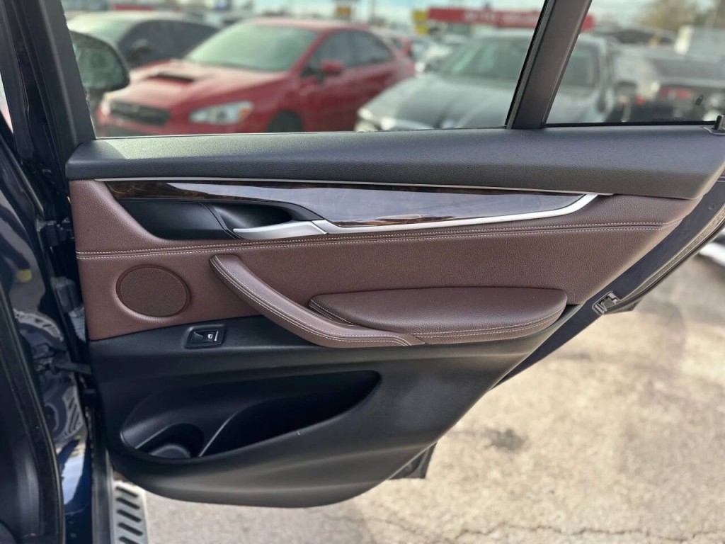 2016 BMW X5 Image 21