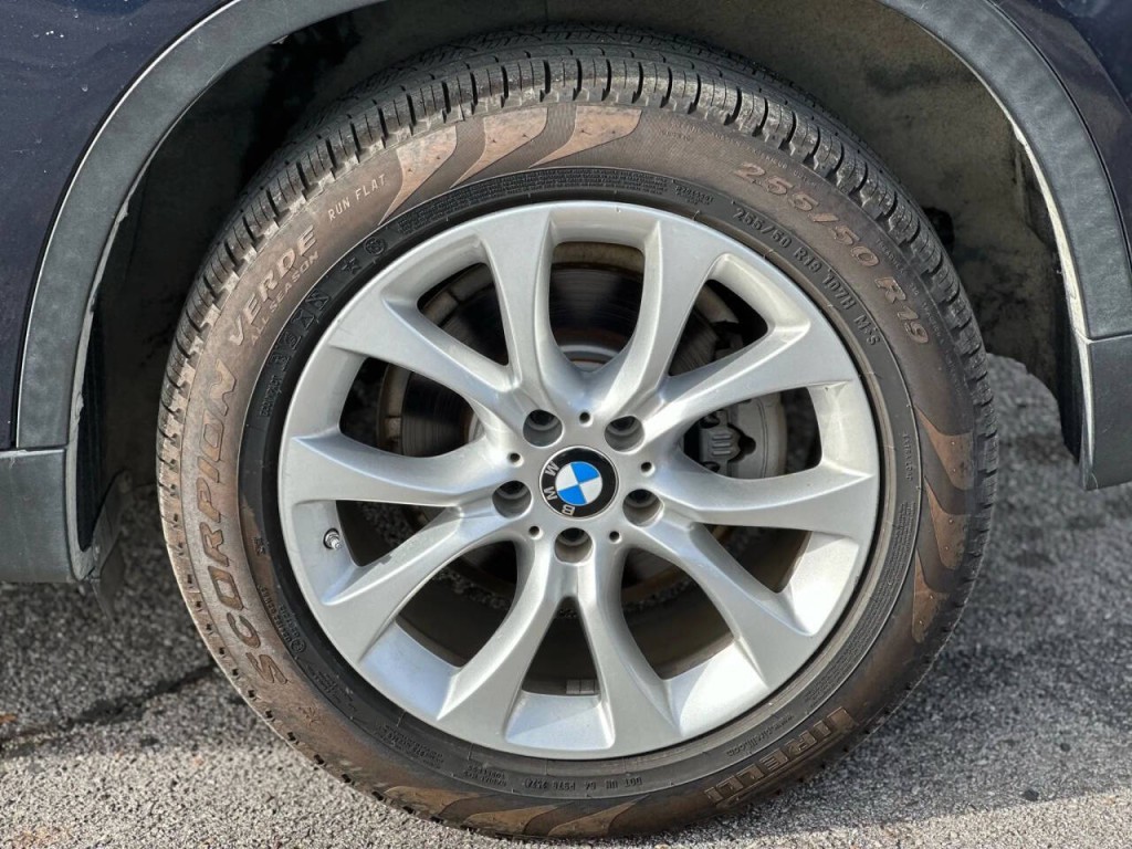 2016 BMW X5 Image 24