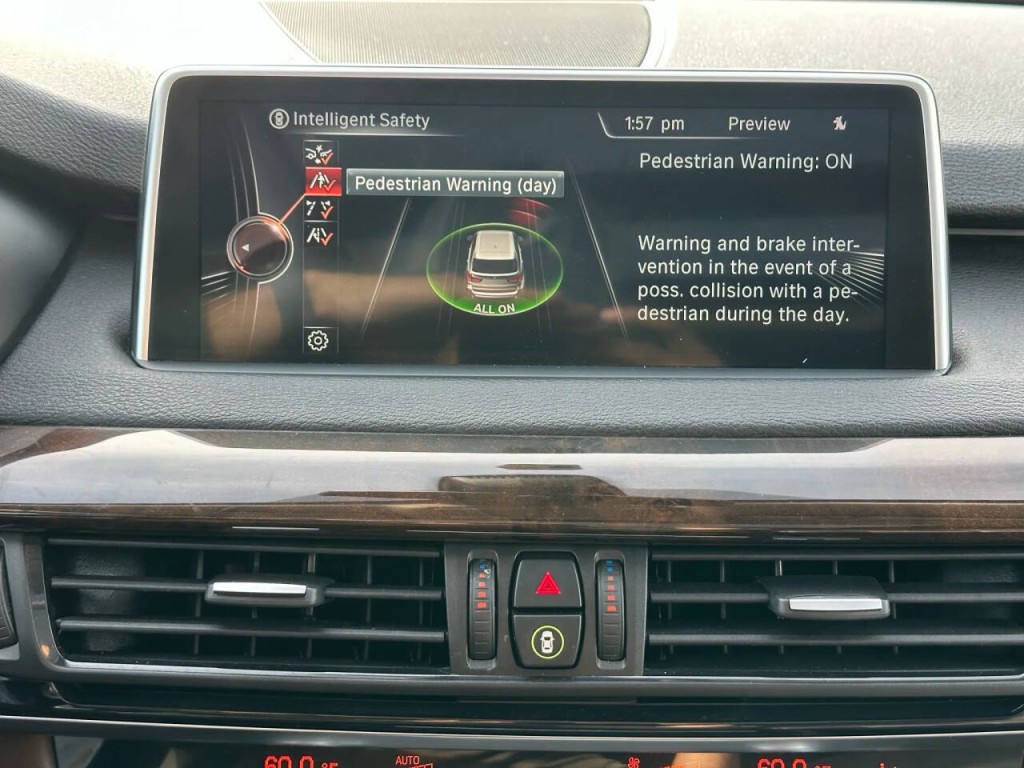 2016 BMW X5 Image 39