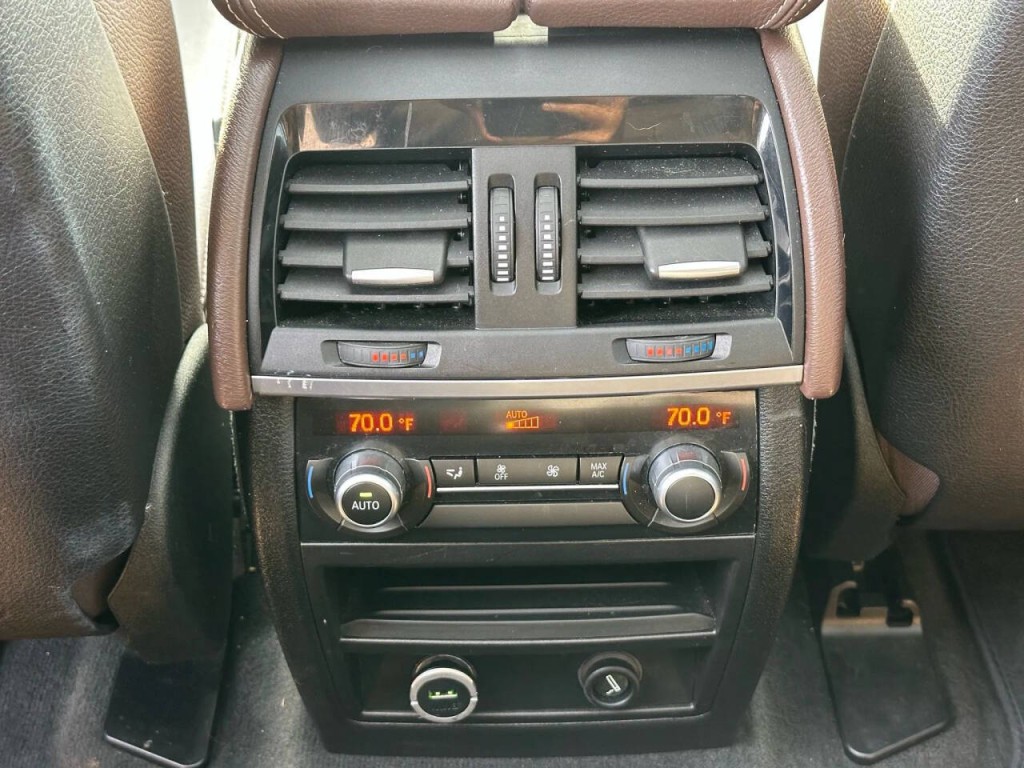 2016 BMW X5 Image 42