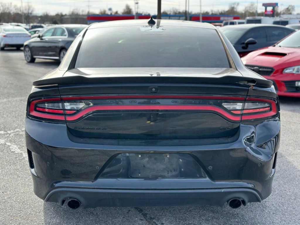 2021 Dodge Charger Image 6