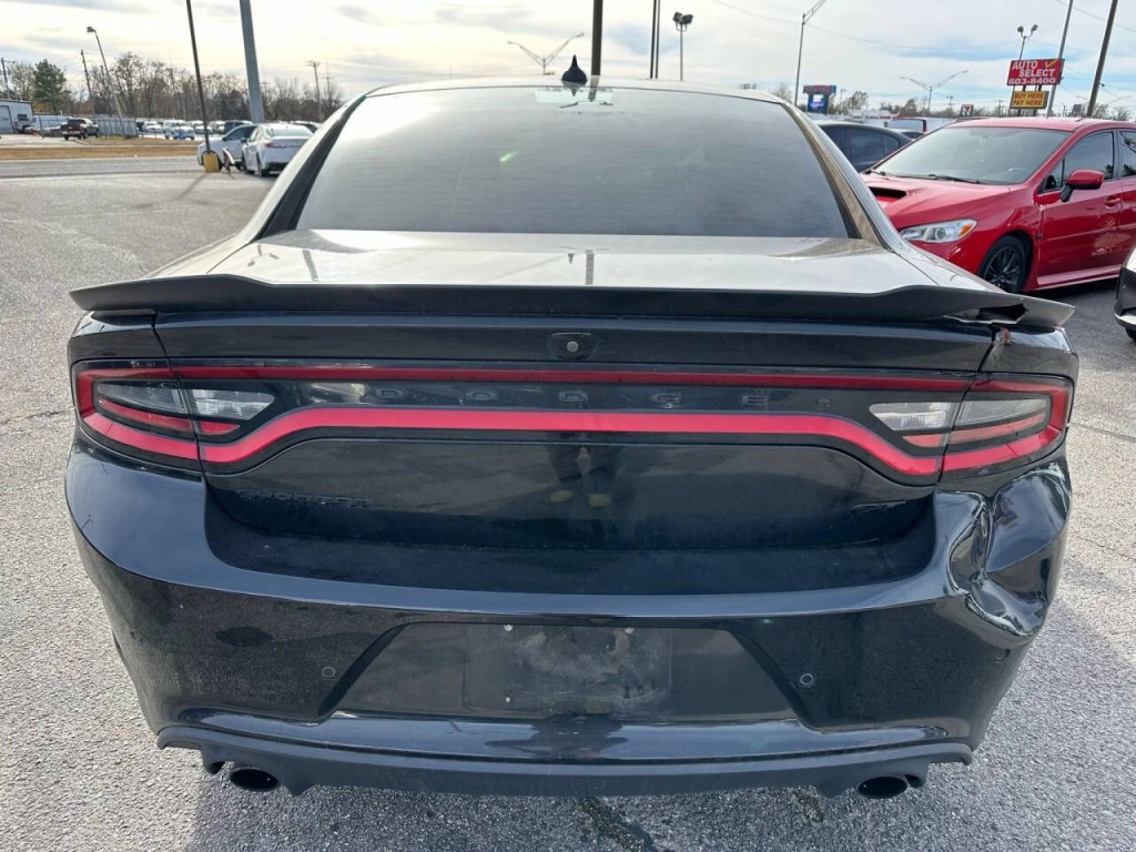 2021 Dodge Charger Image 18
