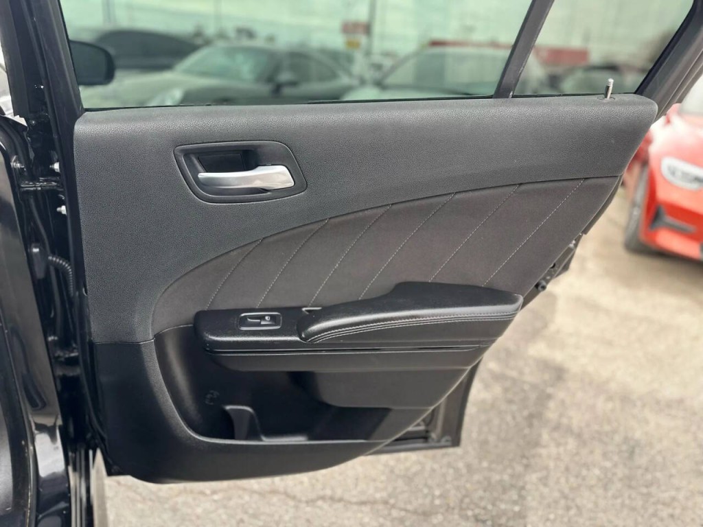2021 Dodge Charger Image 23