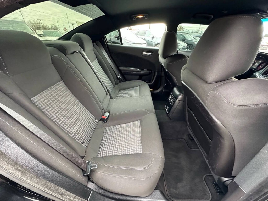2021 Dodge Charger Image 14