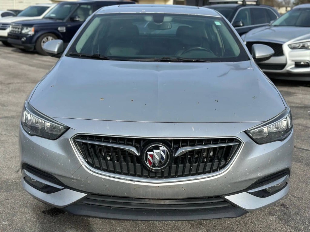 2018 Buick Regal Image 3