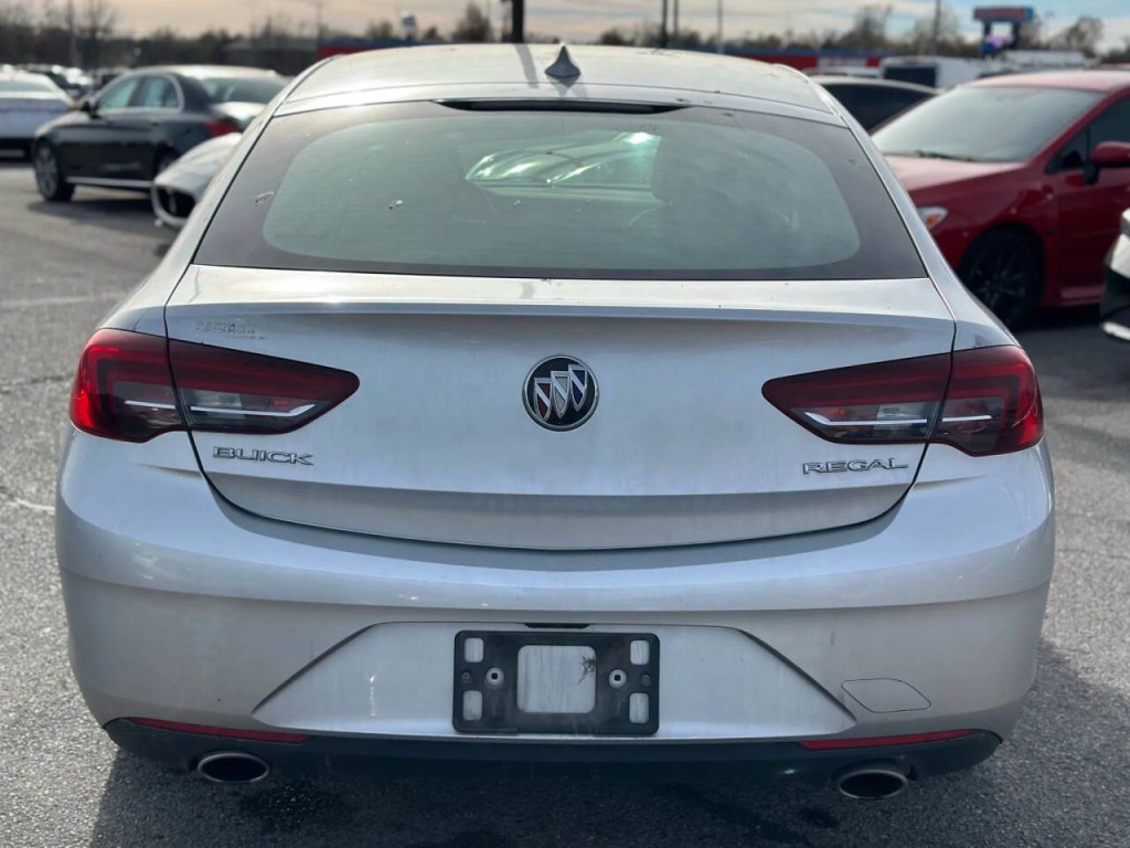 2018 Buick Regal Image 7