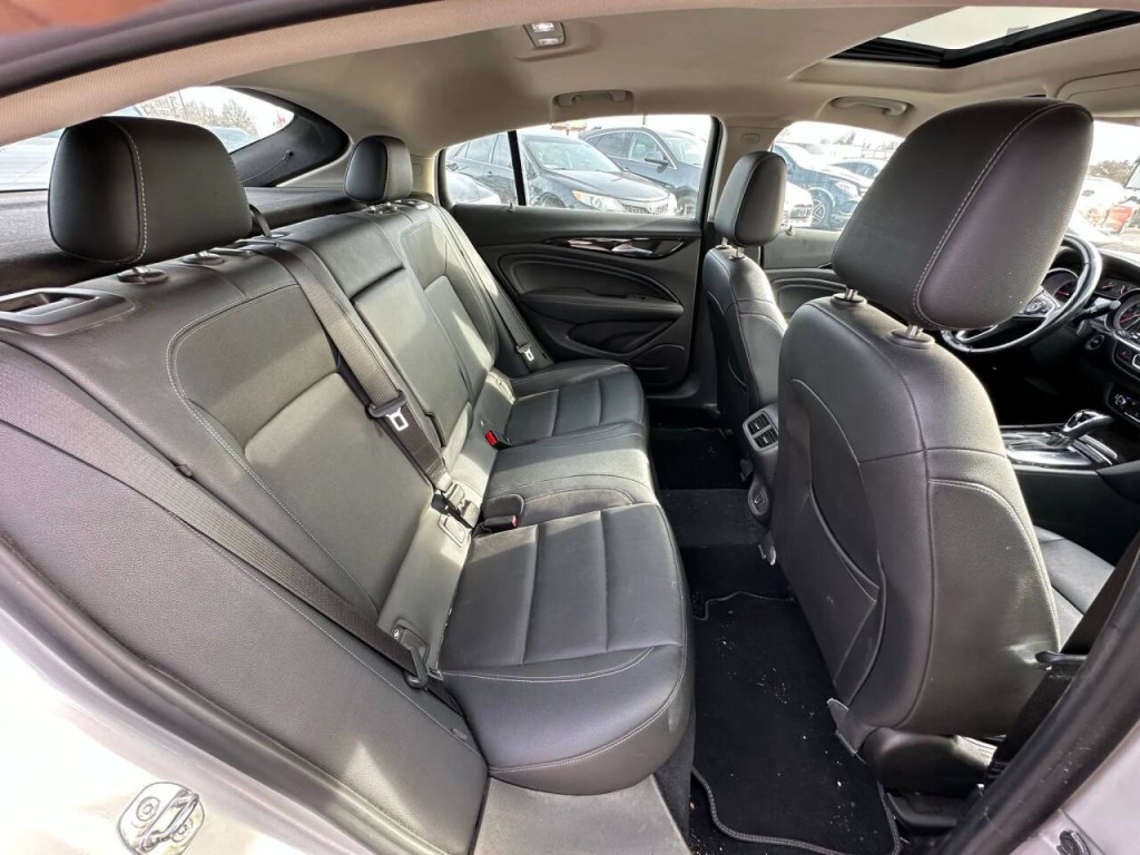 2018 Buick Regal Image 14