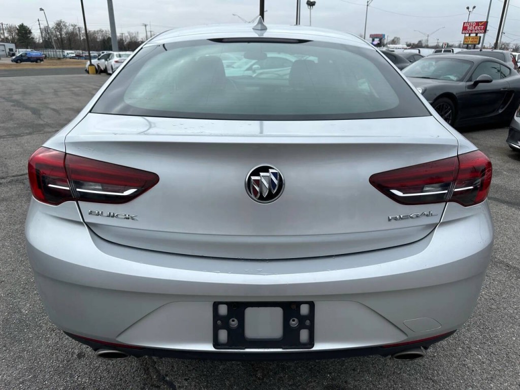 2018 Buick Regal Image 34