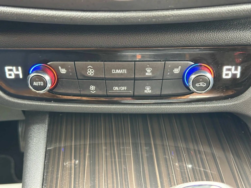 2018 Buick Regal Image 38