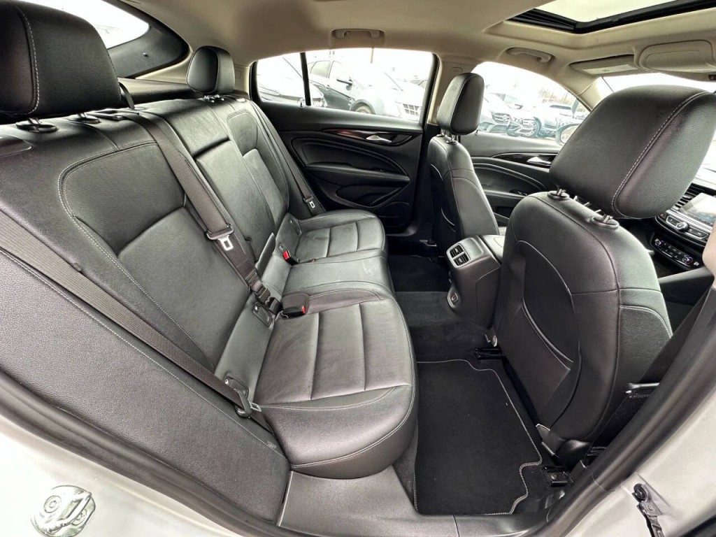 2018 Buick Regal Image 14