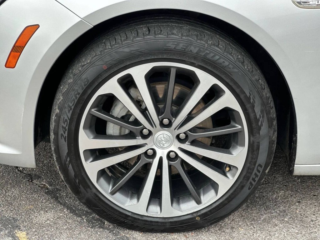 2018 Buick Regal Image 25