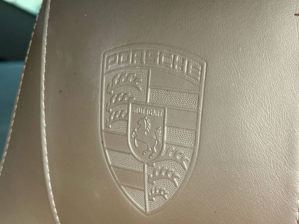 2016 Porsche Panamera Image 29