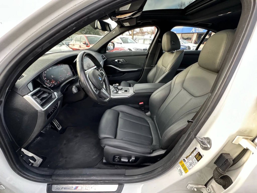 2020 BMW 3 Series Image 10