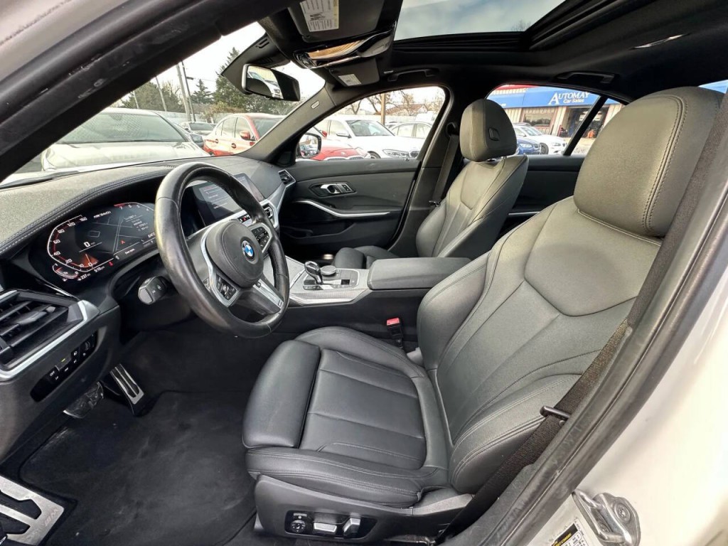 2020 BMW 3 Series Image 11
