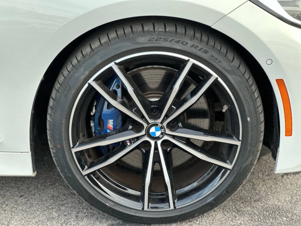 2020 BMW 3 Series Image 26