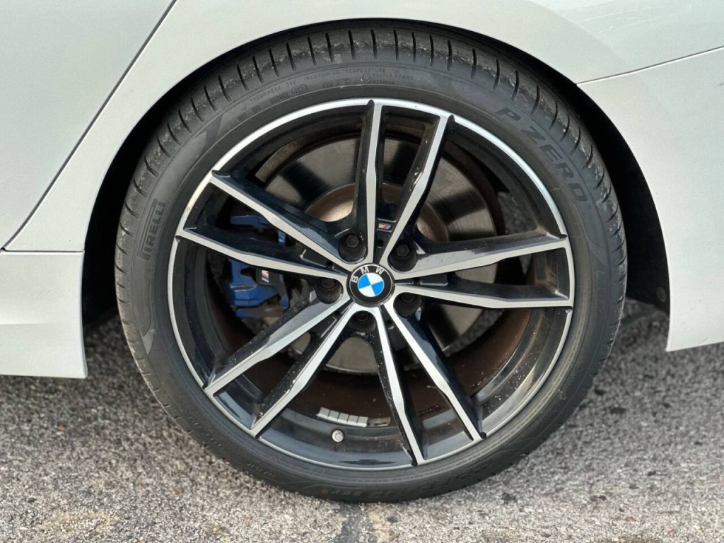 2020 BMW 3 Series Image 28