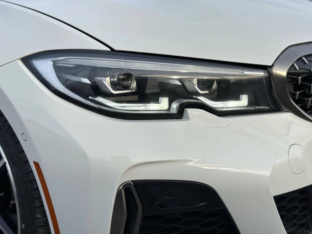 2020 BMW 3 Series Image 44