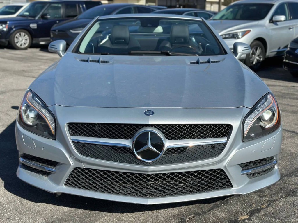 2015 Mercedes-Benz SL-Class Image 2