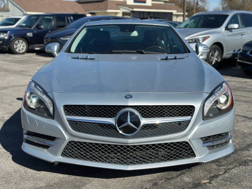 2015 Mercedes-Benz SL-Class Image 3
