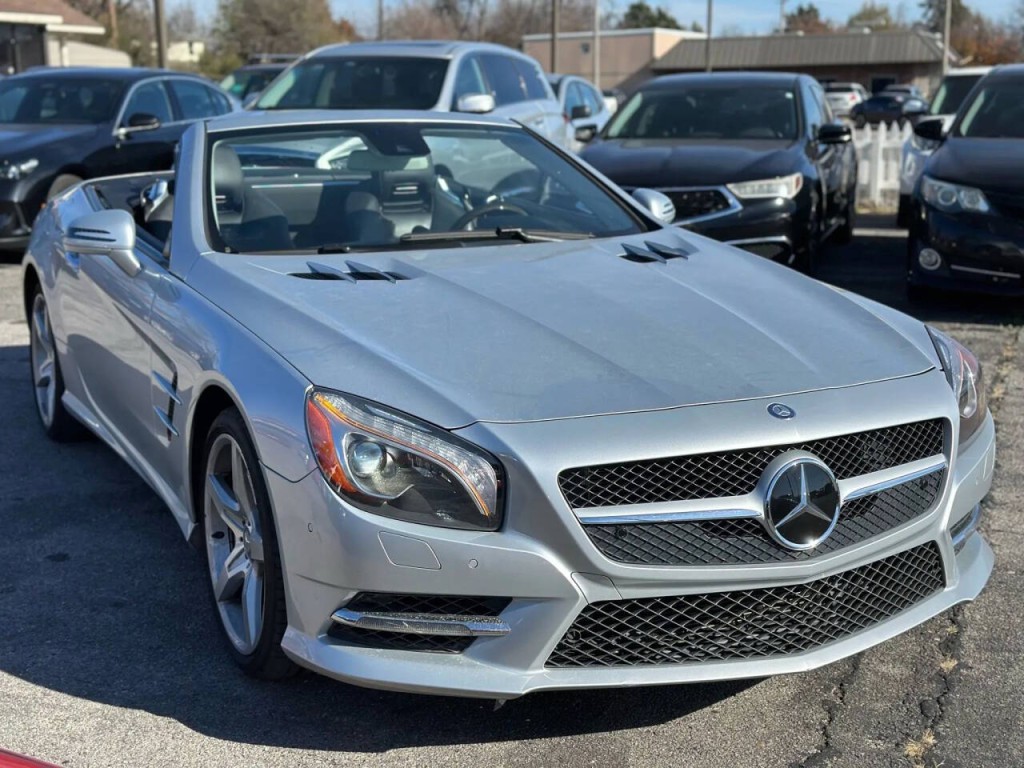 2015 Mercedes-Benz SL-Class Image 4