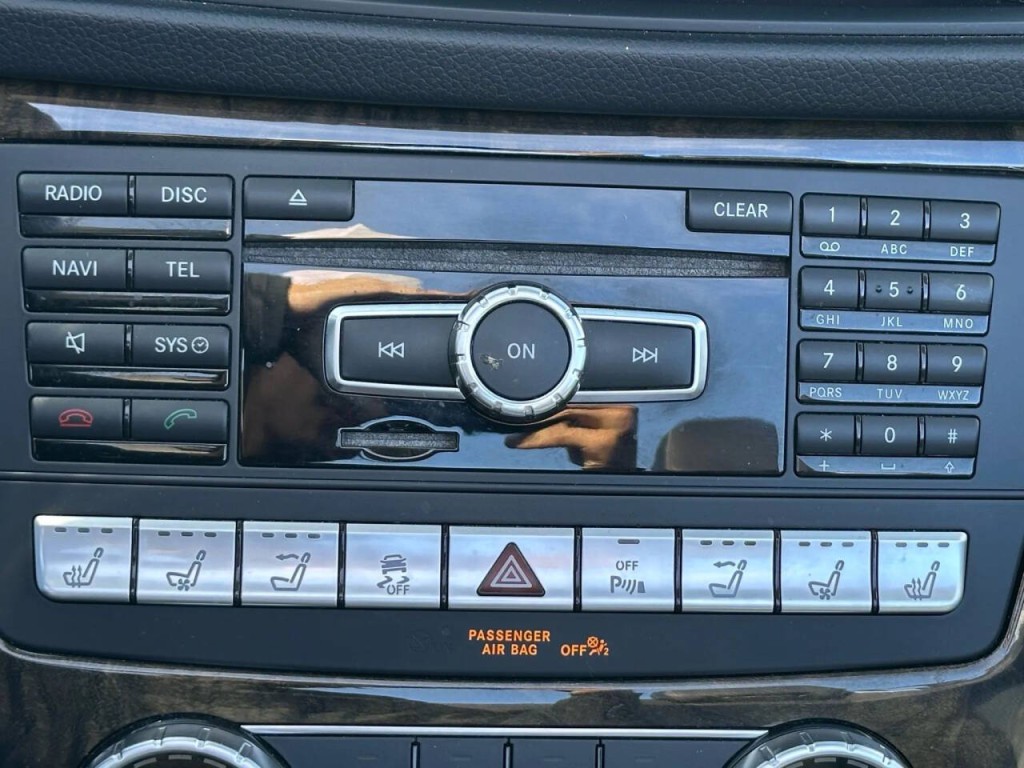 2015 Mercedes-Benz SL-Class Image 44