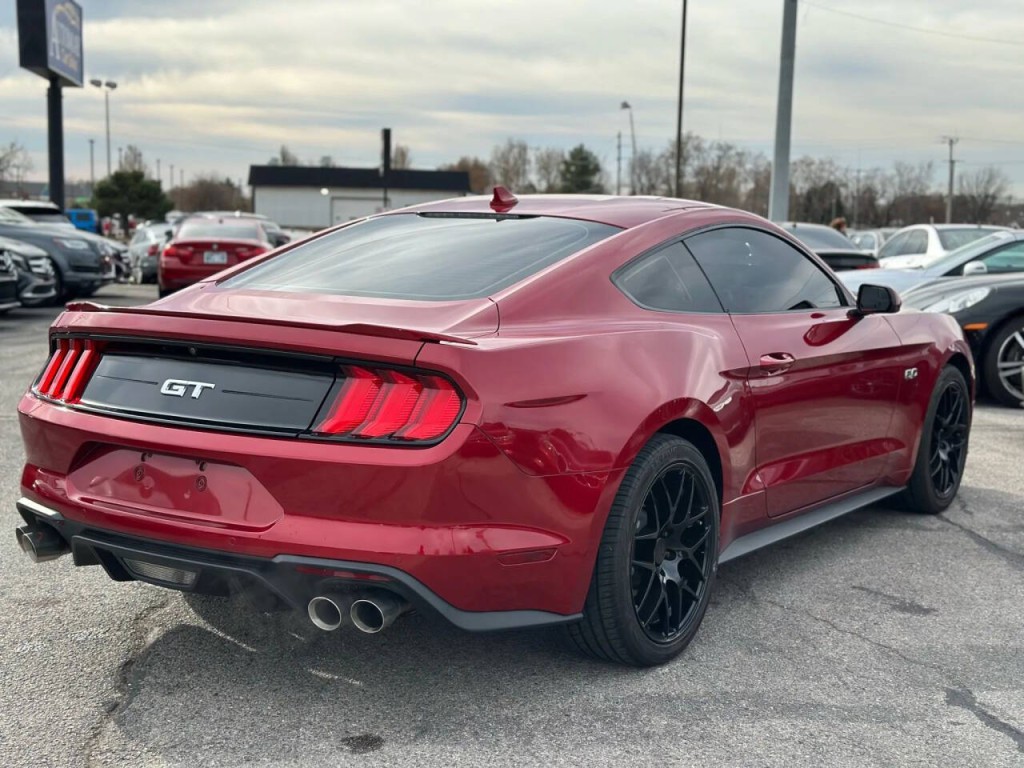2020 Ford Mustang Image 6