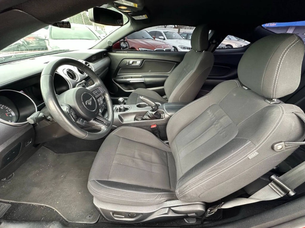 2020 Ford Mustang Image 11