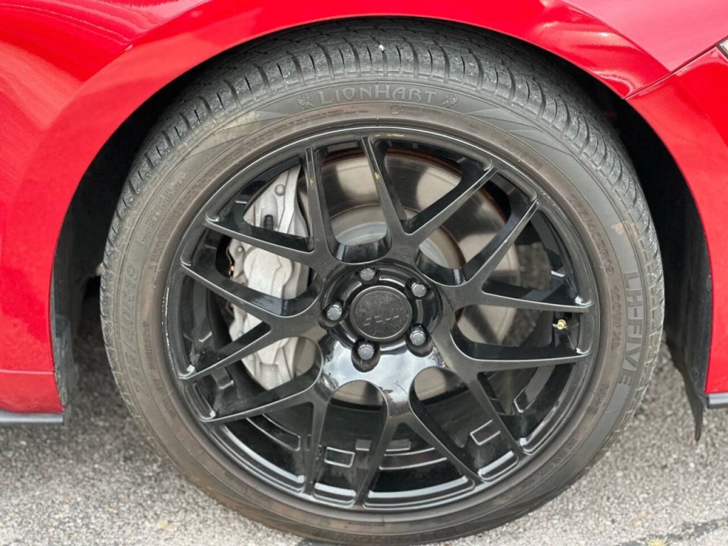 2020 Ford Mustang Image 25