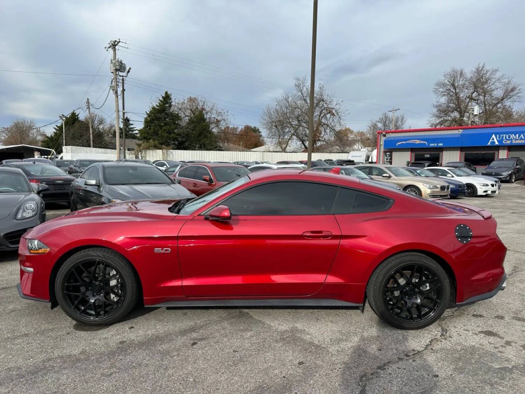 2020 Ford Mustang Image 35