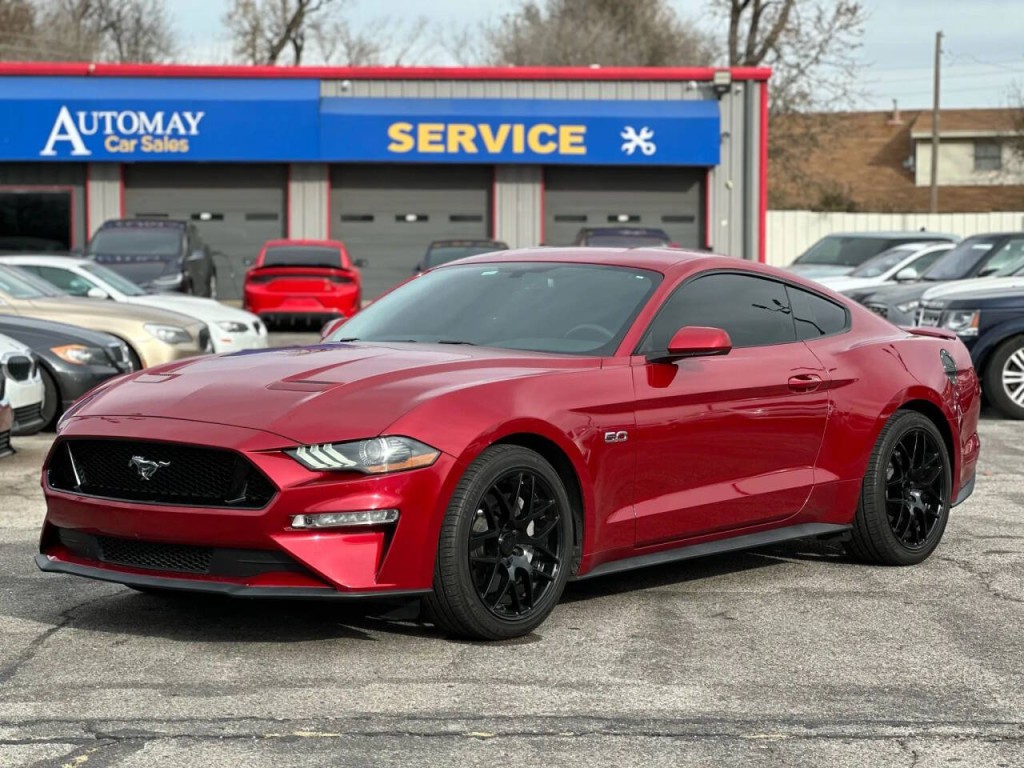2020 Ford Mustang Image 1