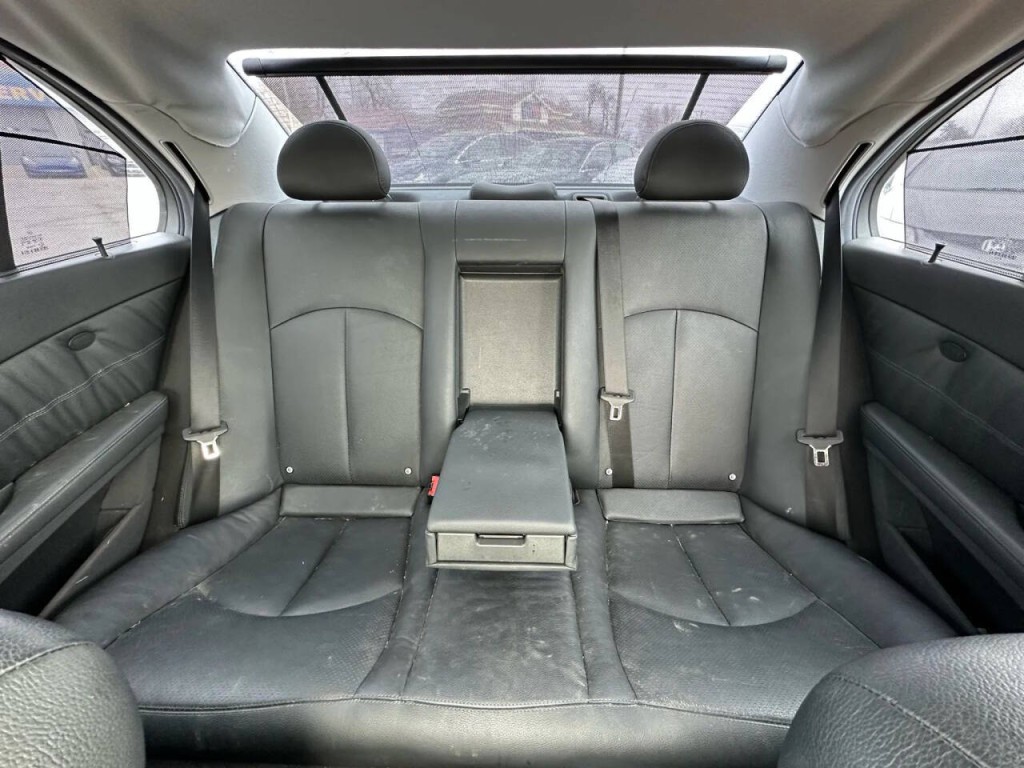 2005 Mercedes-Benz E-Class Image 15