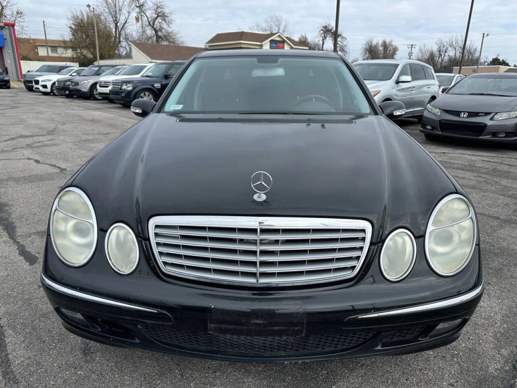 2005 Mercedes-Benz E-Class Image 27