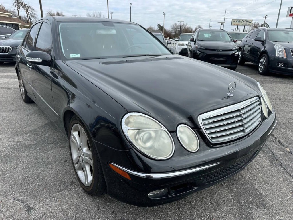 2005 Mercedes-Benz E-Class Image 28