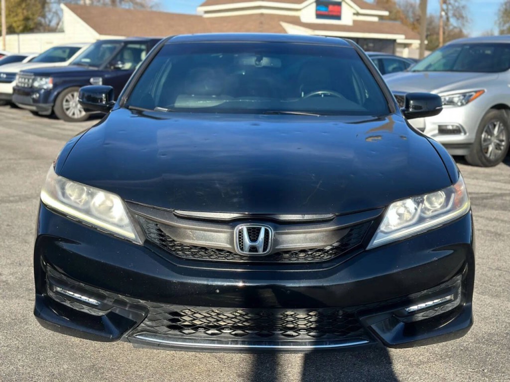 2017 Honda Accord Image 3