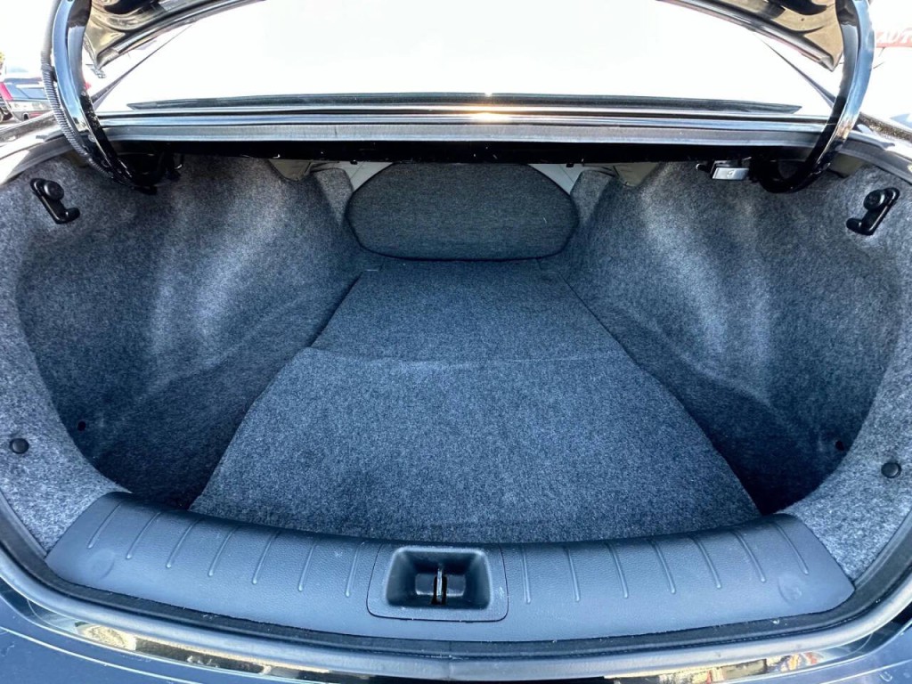 2017 Honda Accord Image 16