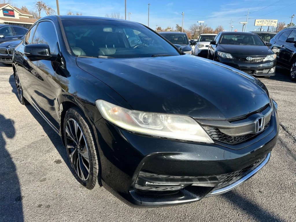 2017 Honda Accord Image 26