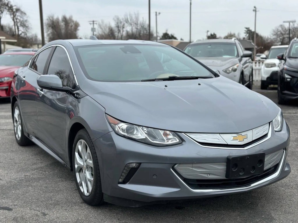 2018 Chevrolet Volt Image 4