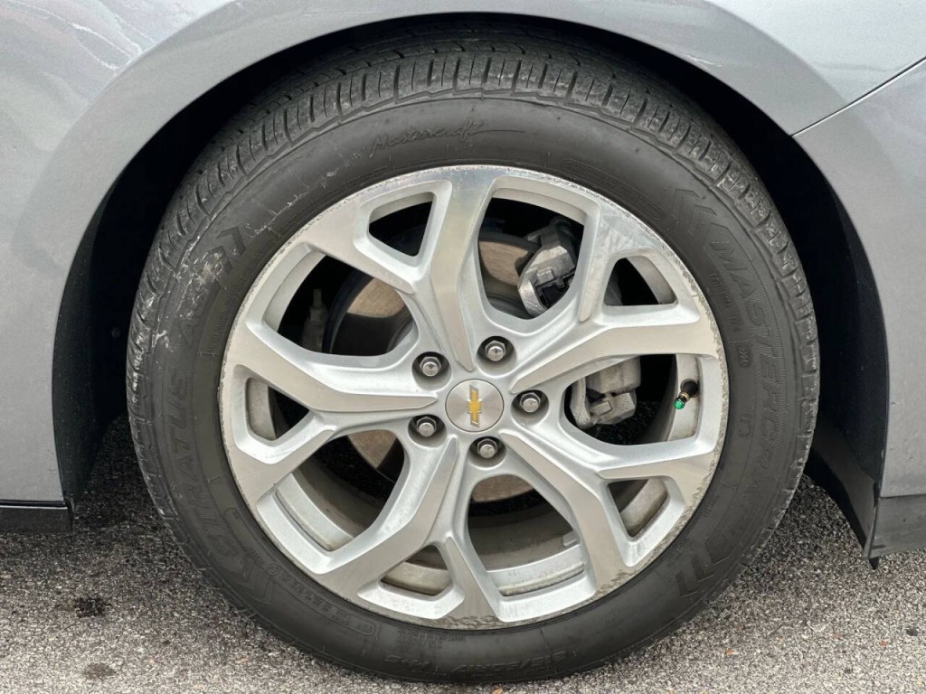 2018 Chevrolet Volt Image 26