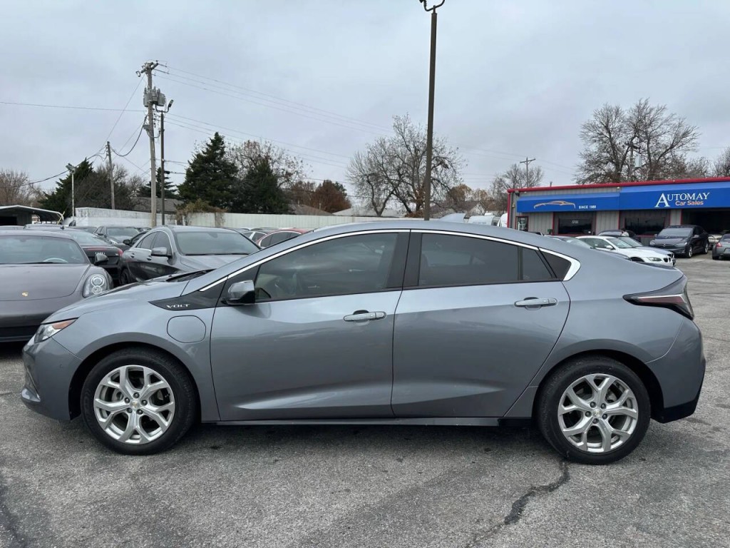 2018 Chevrolet Volt Image 34