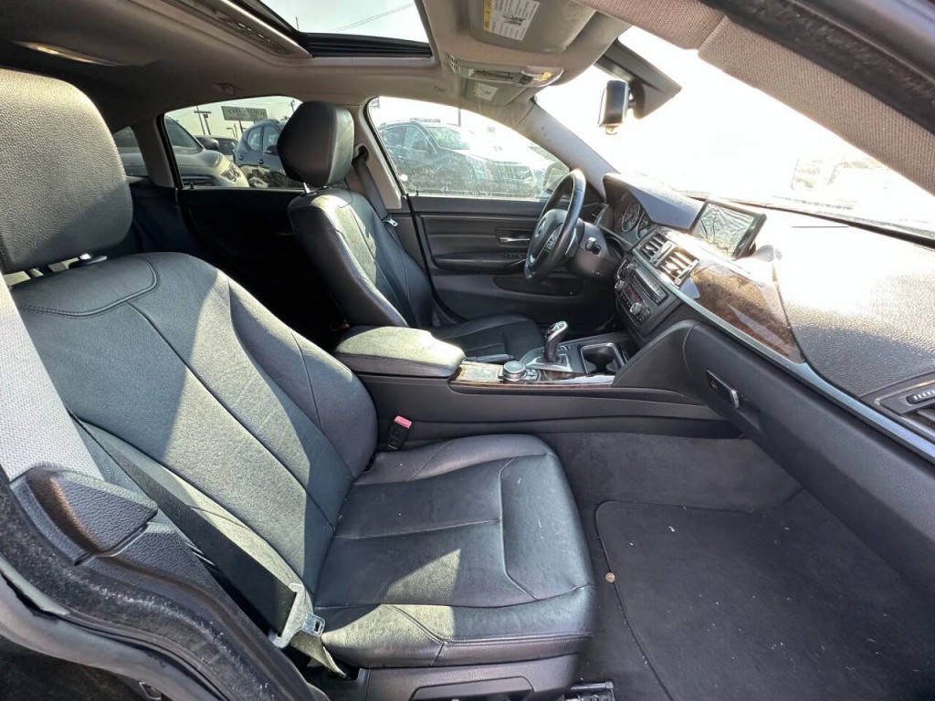 2015 BMW 4 Series Image 13