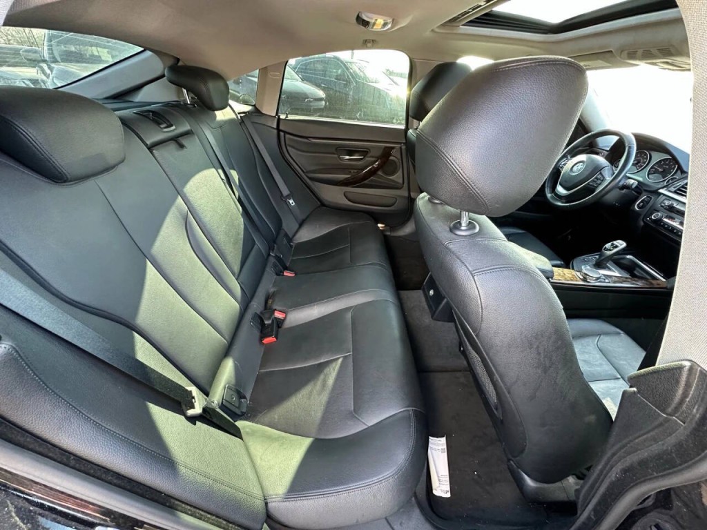 2015 BMW 4 Series Image 14