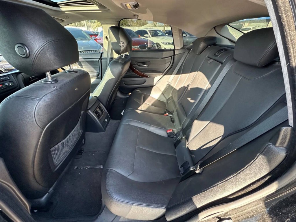 2015 BMW 4 Series Image 16