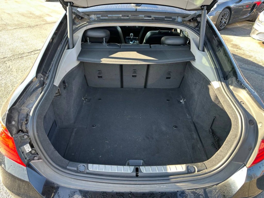 2015 BMW 4 Series Image 17