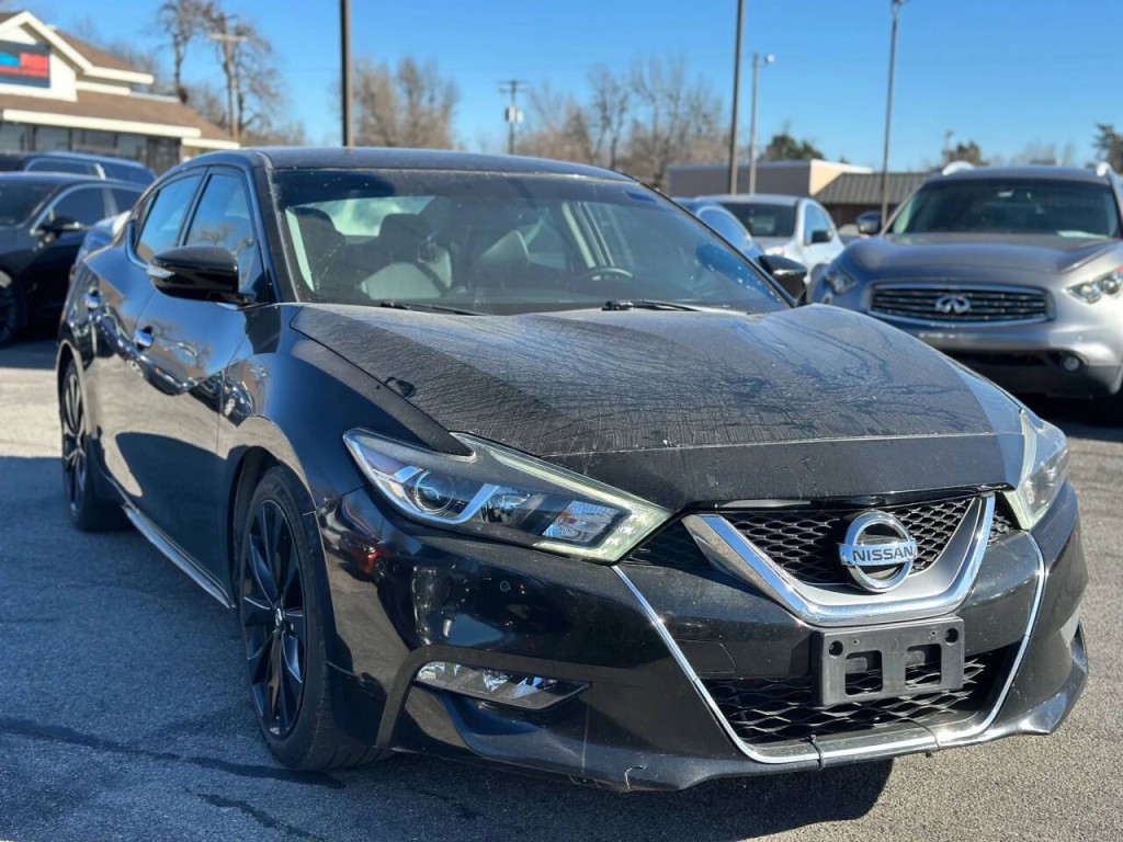 2017 Nissan Maxima Image 4