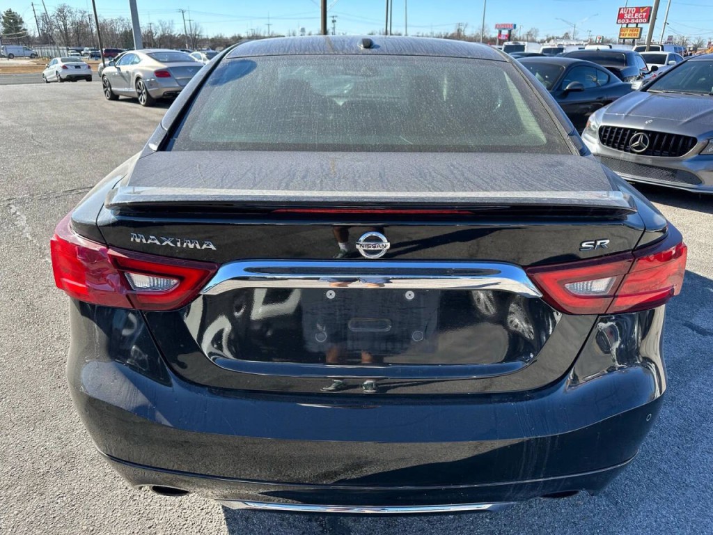 2017 Nissan Maxima Image 33