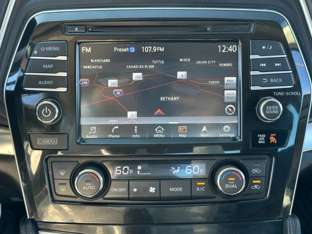 2017 Nissan Maxima Image 40