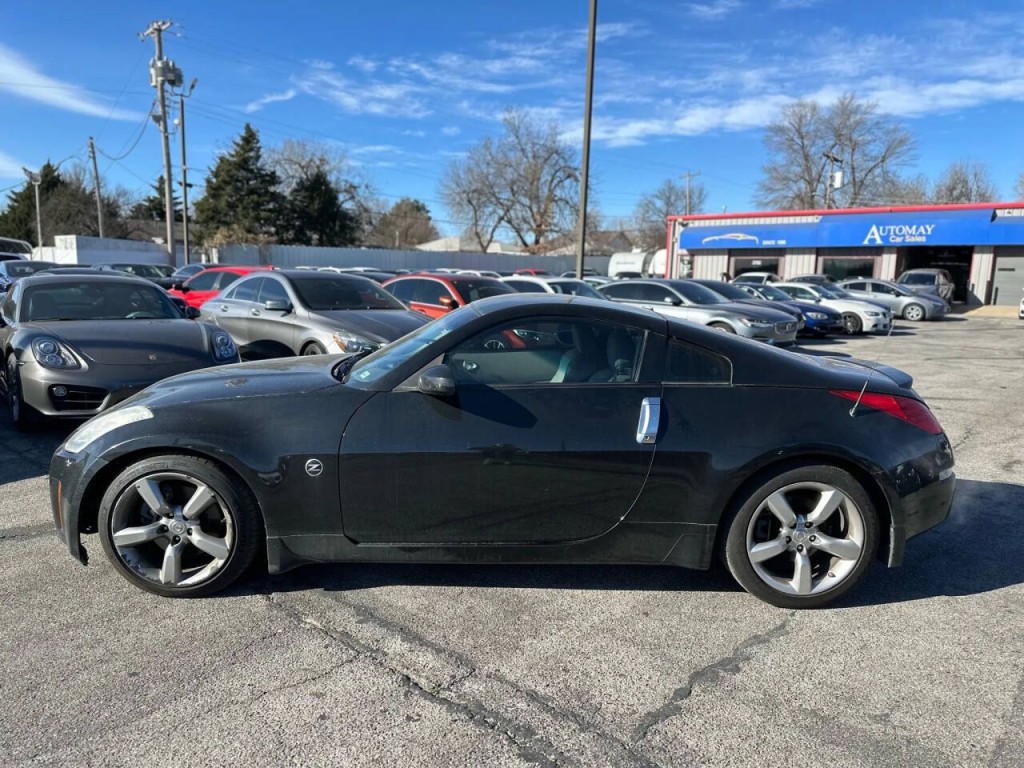 2007 Nissan 350Z Image 9