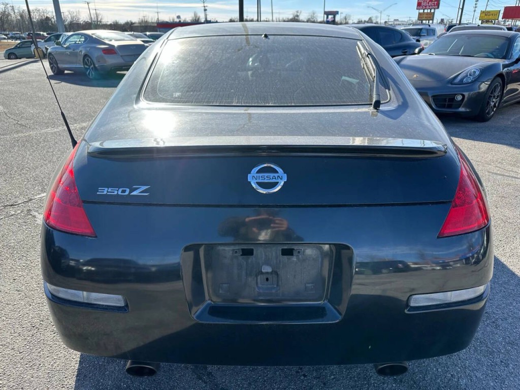 2007 Nissan 350Z Image 22