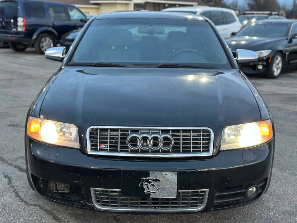2004 Audi S4 Image 3