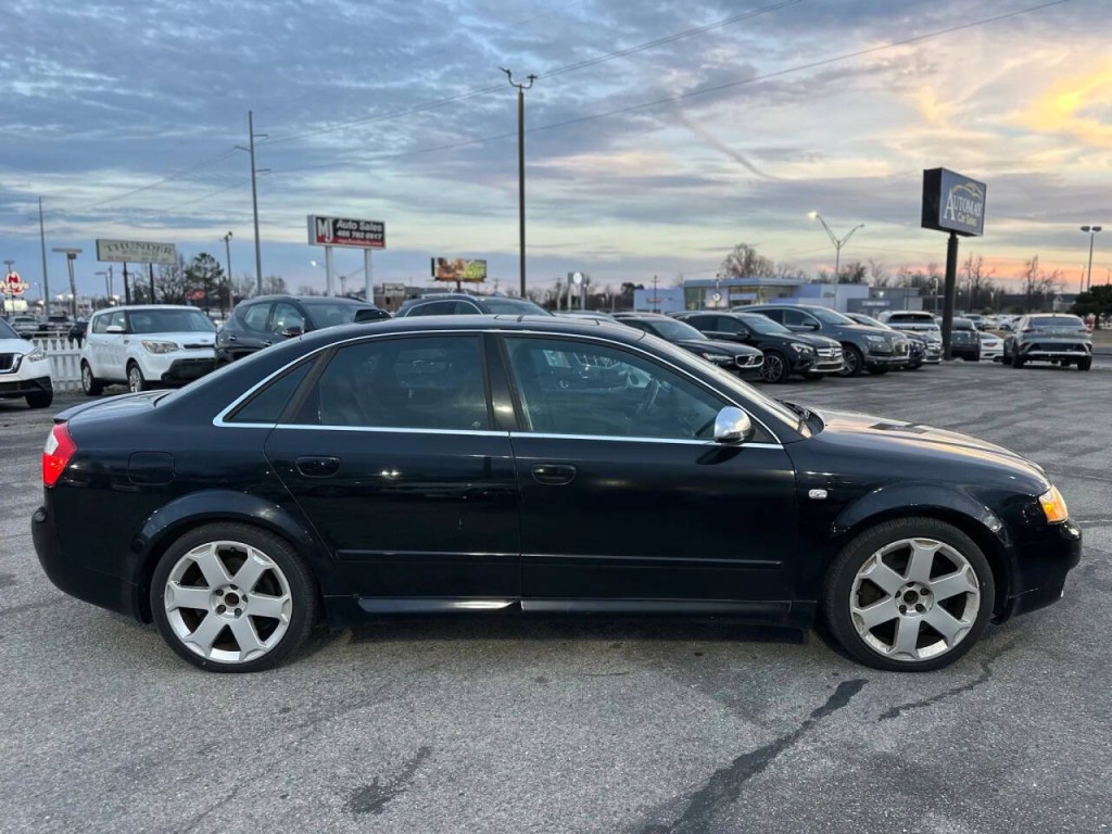 2004 Audi S4 Image 5